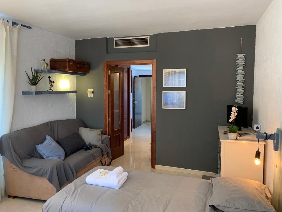 Apartamentos RG Resitur Sevilla Bagian luar foto