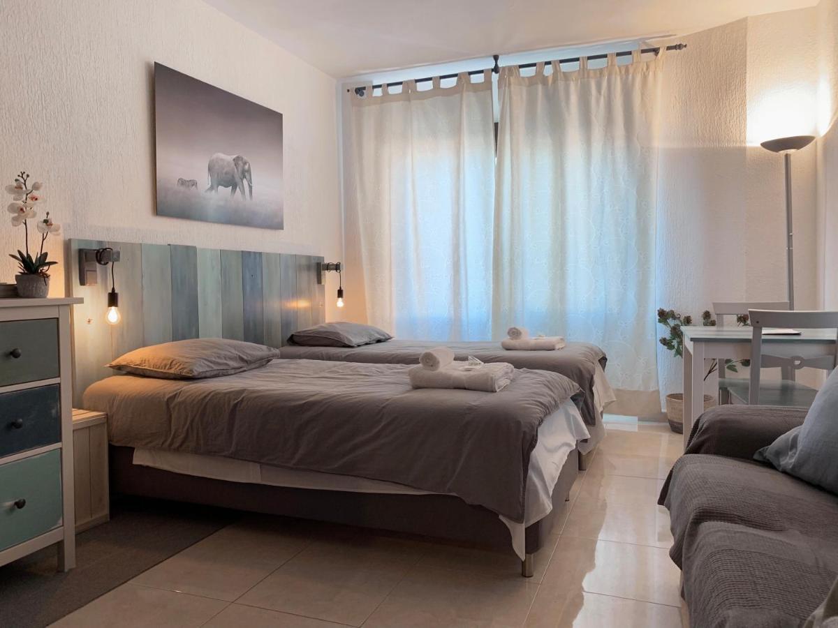 Apartamentos RG Resitur Sevilla Bagian luar foto