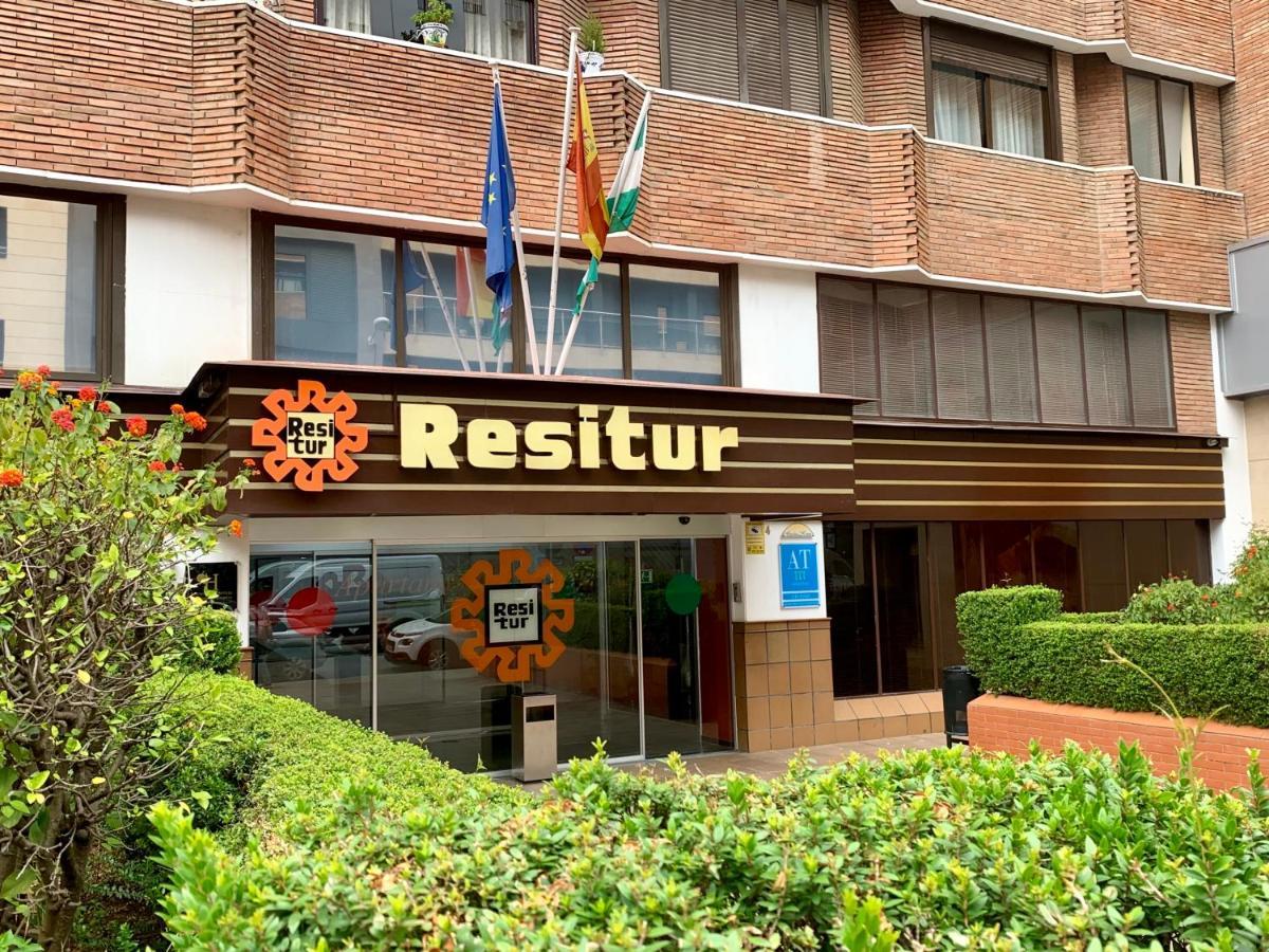 Apartamentos RG Resitur Sevilla Bagian luar foto